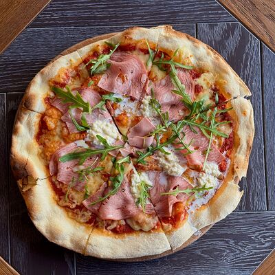 Пицца Мортаделла со страчателлой в Nebelka bar по цене 1100 ₽