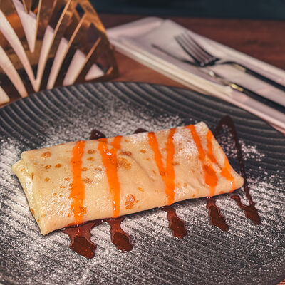 Блин с вишней в Масленица по цене 370 ₽