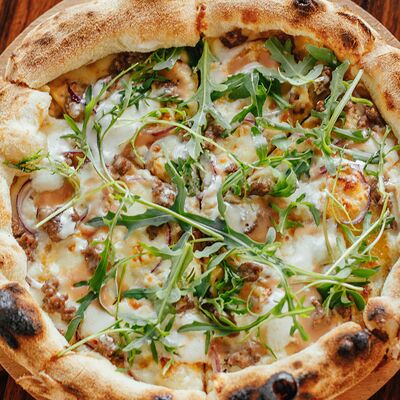 Со страчателлой и говядинойв Макадамия по цене 750 ₽