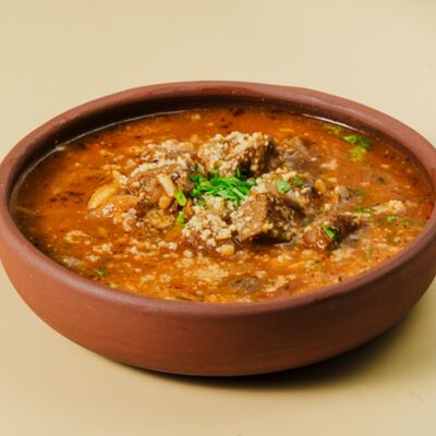 Суп Харчо с говядиной в Suli & Co по цене 490 ₽