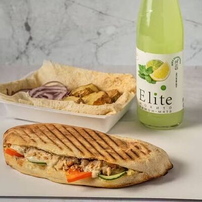 Комбо с донаром в Уголок вкуса по цене 970 ₽