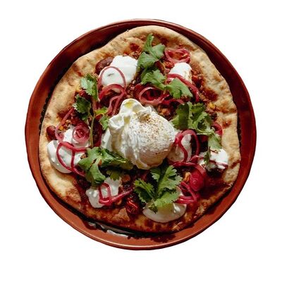 Тортилья, чили кон карне, яйцо пашотв Sangre Fresca по цене 830 ₽