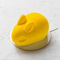 Мусс Манго-Белый шоколад в MOS Lounge & Bar