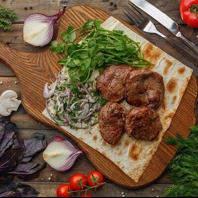 Говяжья вырезка в Огонек по цене 780 ₽