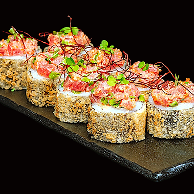 Ролл Панко-спайси с тунцом в SUSHIлка по цене 945 ₽