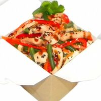 Удон с курицей терияки в Pizza Express