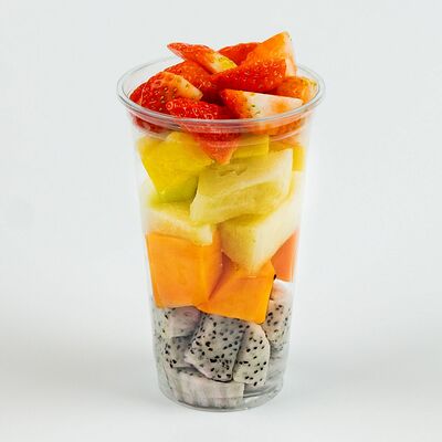 Fruits Mix Питахайя, папайя, дыня, ананас, клубника в Fruits Delivery по цене 985 ₽