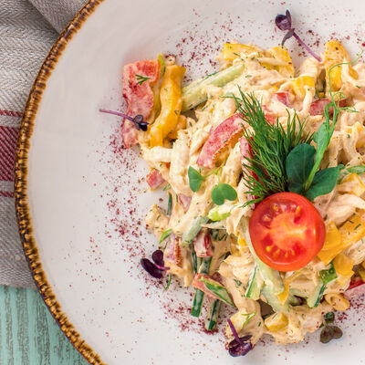 Салат из цыпленка в Кавказ по цене 380