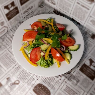 Овощной салат в Левон по цене 490 ₽