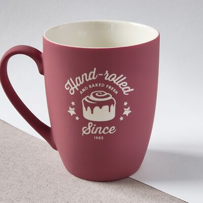 Кружка сувенирная розовая в Синнабон по цене 1030 ₽