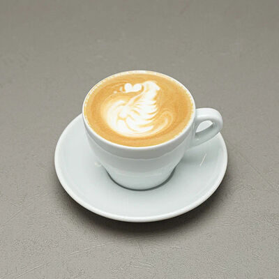 Флэт вайт в Любимые мгновения по цене 450 ₽