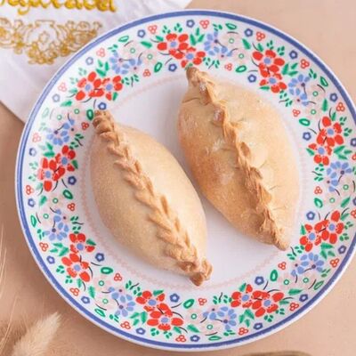 Расстегай с красной рыбойв Мархаба Халяль по цене 348 ₽