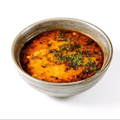 Наваристый суп-гуляш из говядины в Mukka по цене 528 ₽