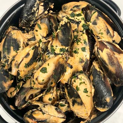 Мидии в соусе том ям в Фитнес меню по цене 1250 ₽