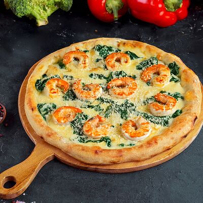 Пицца Креветки со шпинатом, чиабаттав Eat&Drinks Pizza по цене 1585 ₽