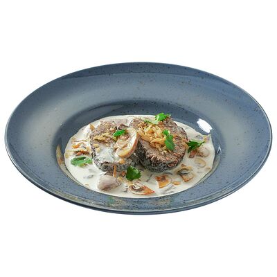 Ломо из говядины с грибным соусом в Ёрш по цене 680