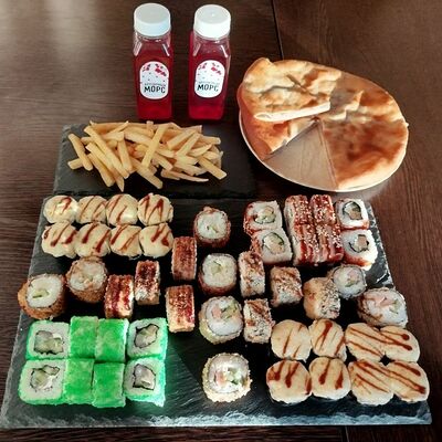 Комбо №5 в Суши и хинкали по цене 5350 ₽