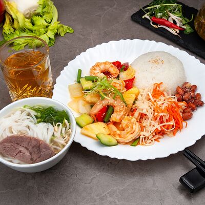 Ком Том Чуа Нгот в Pho 1998 по цене 645 ₽