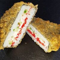 Онигири hot c Крабом в Sushiko