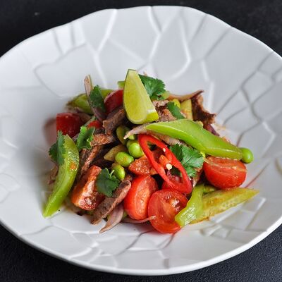 Тайский салат в Pro Azia по цене 740 ₽