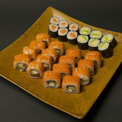 Нужно больше лосося в Kuma to Sakana по цене 1240 ₽