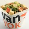 Шпинатная лапша с куриной грудкой и тофу в соусе Гонконг в Vanwok по цене 545