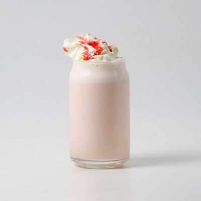 Клубничный коктейль в Rabbit по цене 2390 ₸