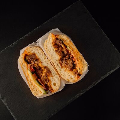 Хлеббер с говядиной Су-вид в Evecta Ловозеро по цене 449 ₽