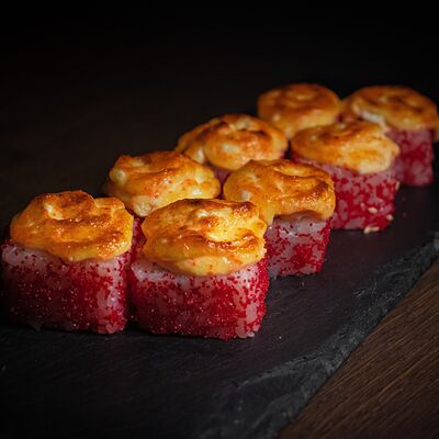 Ролл с креветками Хотв МАЛИНА АЗИЯ по цене 580 ₽