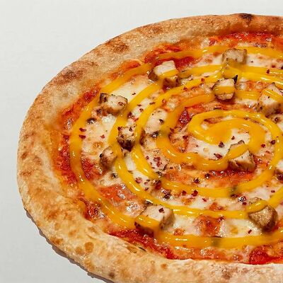 Пицца Манго чикен  в Твоя пицца от TanukiFamily по цене 960 ₽