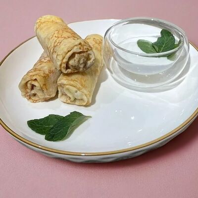 Блинчики с малиной и кофе в Кофевара по цене 499 ₽