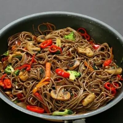 Соба с овощамив Азиатка по цене 450 ₽