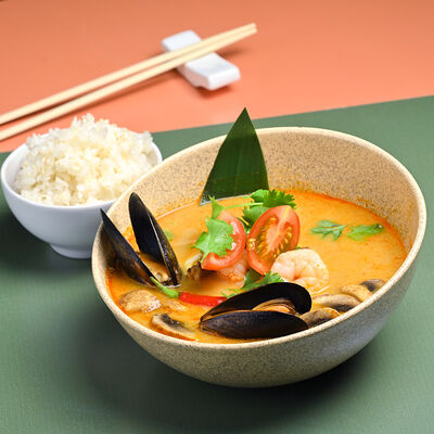 Том ям с морепродуктами в Зебры по цене 710 ₽