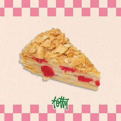 Клюквенный Наполеон в Тотти по цене 390 ₽