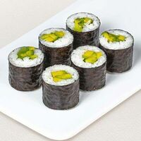 Мини-ролл с авокадо в Sushi Vogue