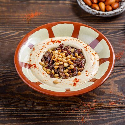 Хумус с бараниной в Кабанья по цене 550 ₽