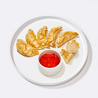 Гёдза с королевской креветкой в Много лосося по цене 460