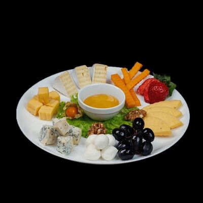 Ассорти из благородных сыров в Леон по цене 1150 ₽