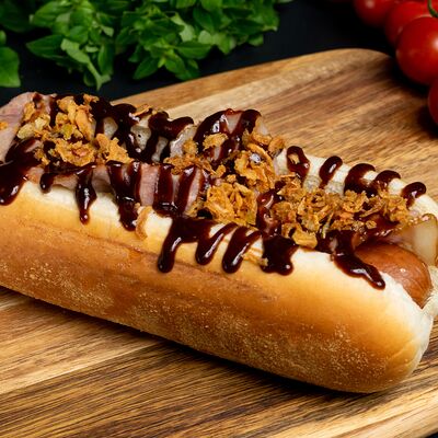 Хот-Дог Барбекю с говяжьей сосиской в BRO ШАВЕРМА по цене 405 ₽