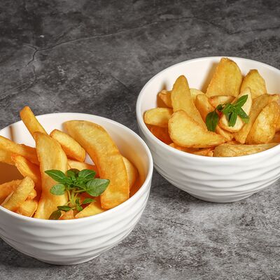 Картофель фри с трюфельным маслом и пармезаном в Мала Serbiя по цене 450 ₽