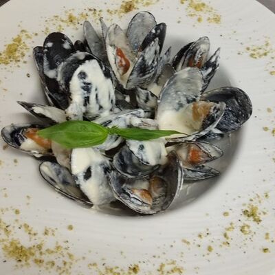 Мидии в соусе блю чиз в La Vida loca по цене 650 ₽