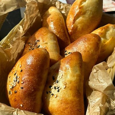 Пирожки с рисом и яйцом в Piazza Stellare по цене 320 ₽