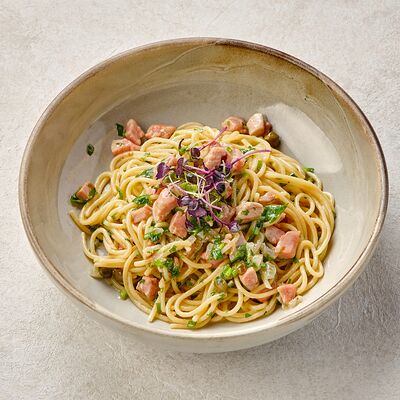 Спагетти с тунцом в Пеперончино по цене 595 ₽