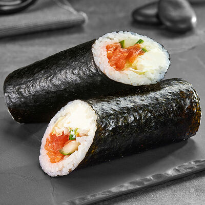 Суширитто с лососем в Суши Мастер по цене 389 ₽