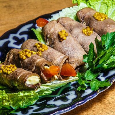 Рулетики из языка в Бахор по цене 670 ₽