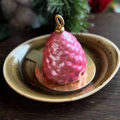 Пирожное Манго-маракуйя в Mon Baton по цене 430 ₽