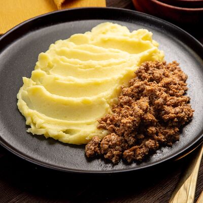 Картофельное пюре с мясным фаршем в Папины блины по цене 396 ₽