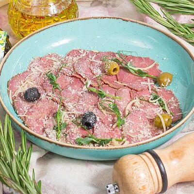 Ростбиф в Луиджи & Тосё по цене 539