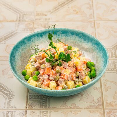 Оливье с постной колбасой в Катюша Katyusha по цене 390