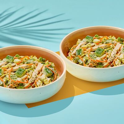 Пекинский салат с капустой и курочкой Х2 в Dostaевский по цене 458 ₽